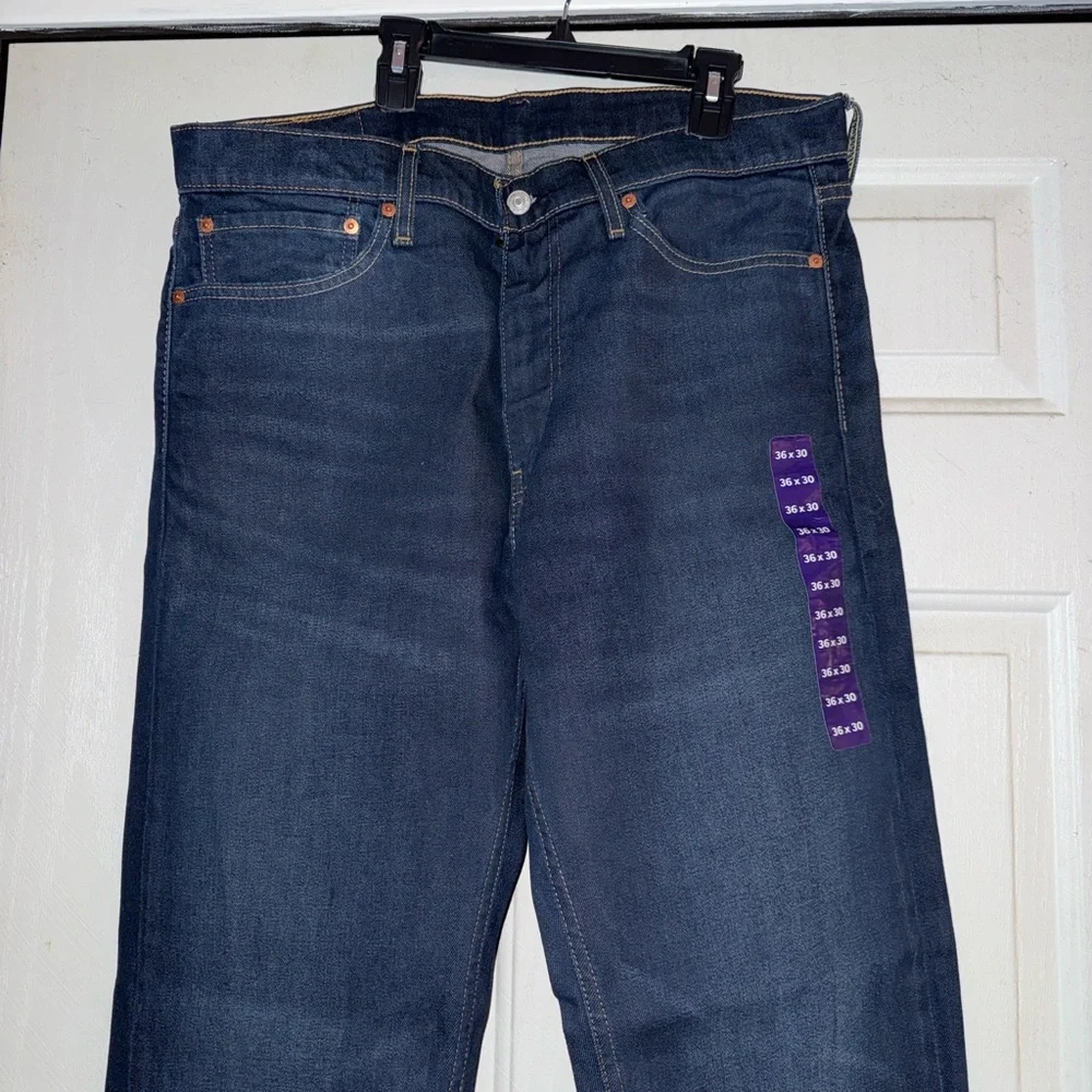 Levi's Men's Dark Wash 505 36W 30L Straight Jeans